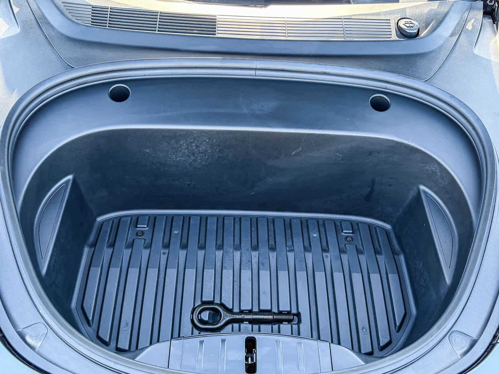 Used 2023 Tesla Model 3 Standard Range RWD image 24