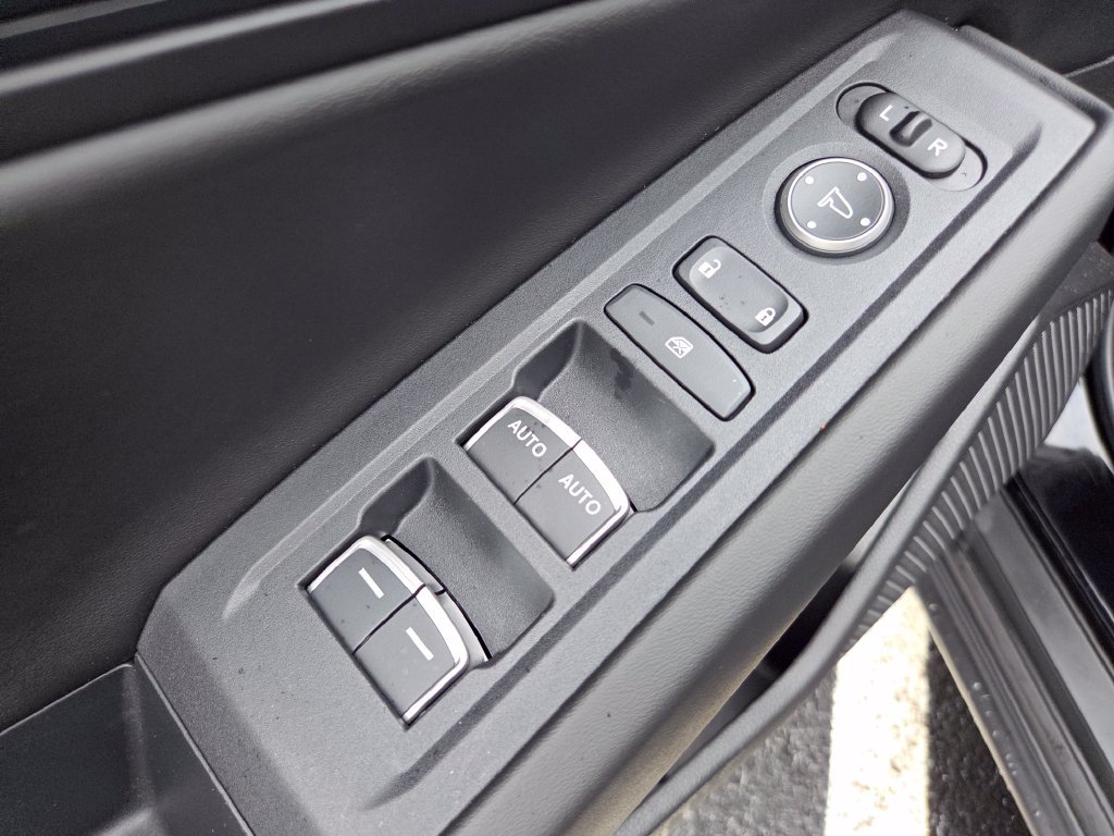Certified 2024 Honda Accord EX image 30