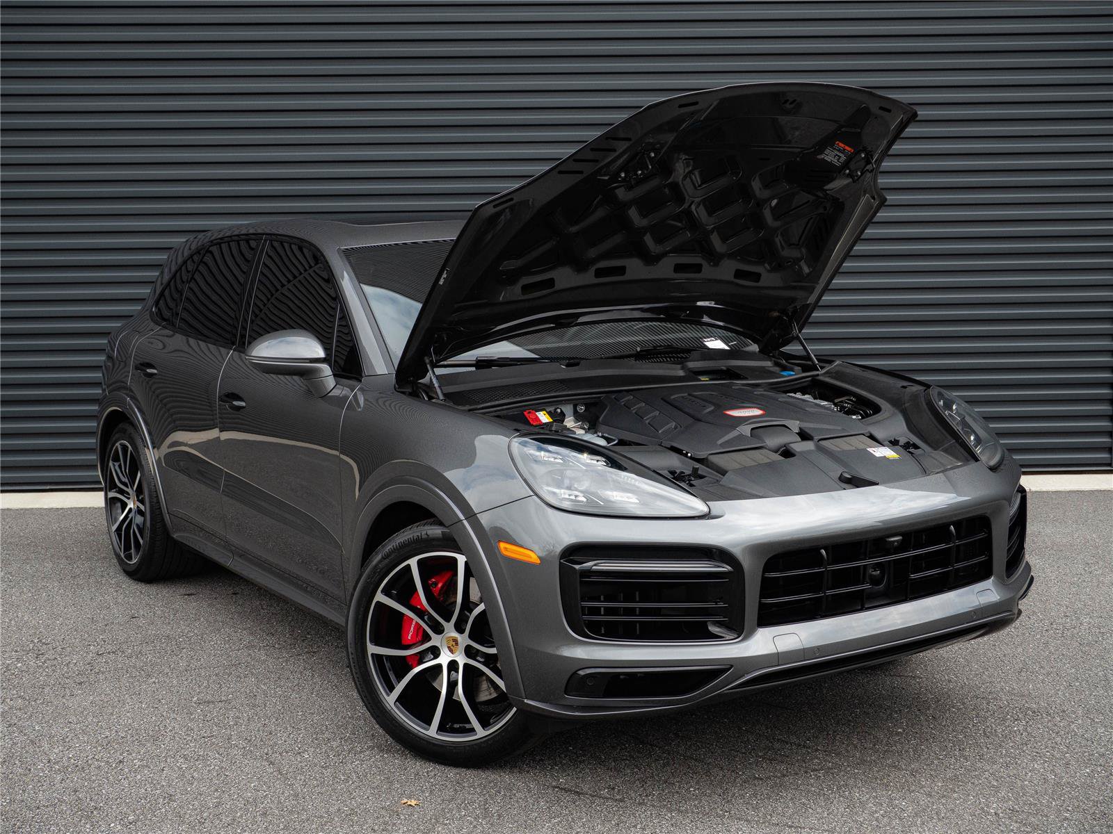 Certified 2023 Porsche Cayenne GTS AWD/4WD image 35