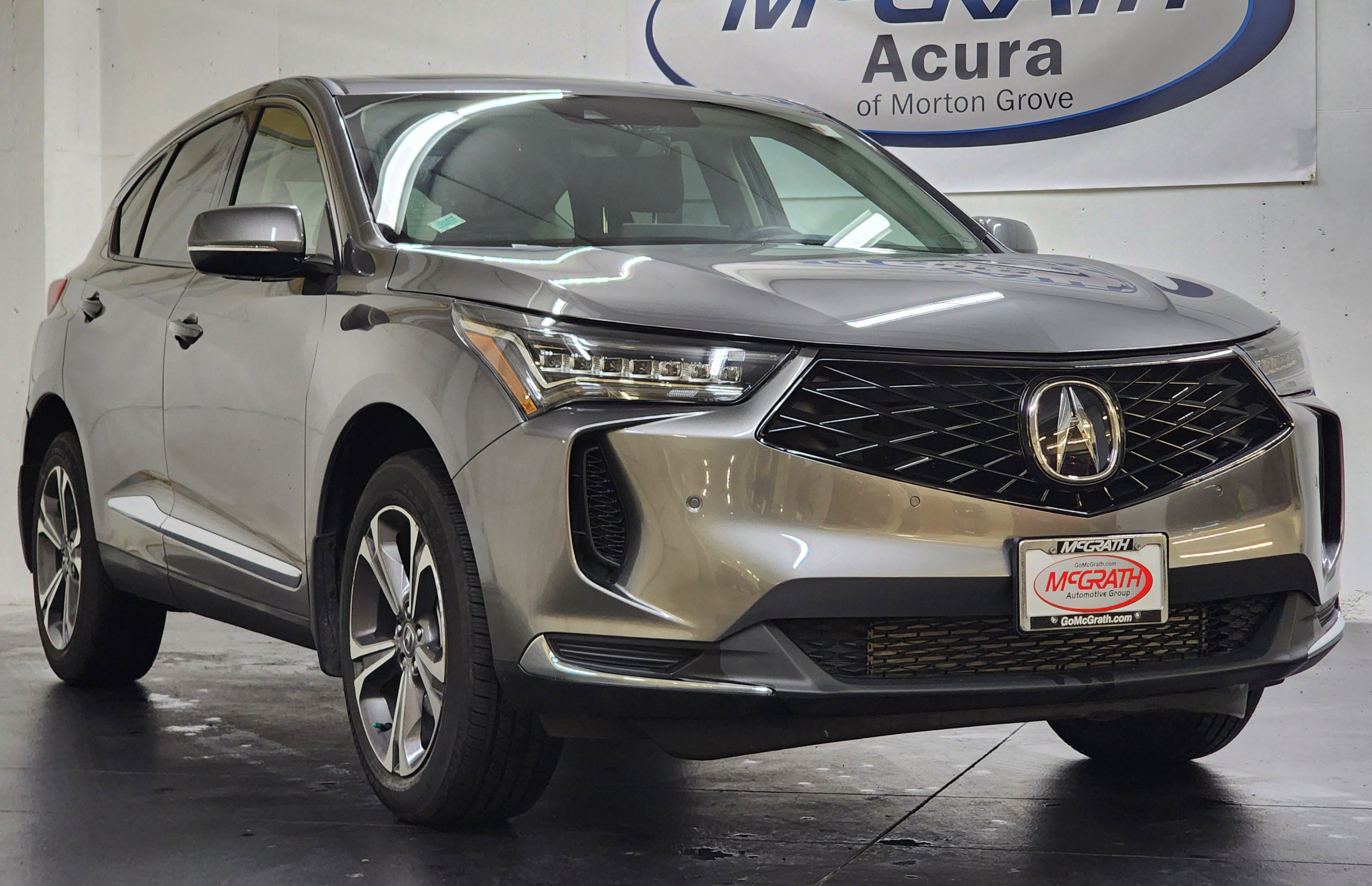 Used 2025 Acura RDX SH-AWD w/ Technology Package image 2