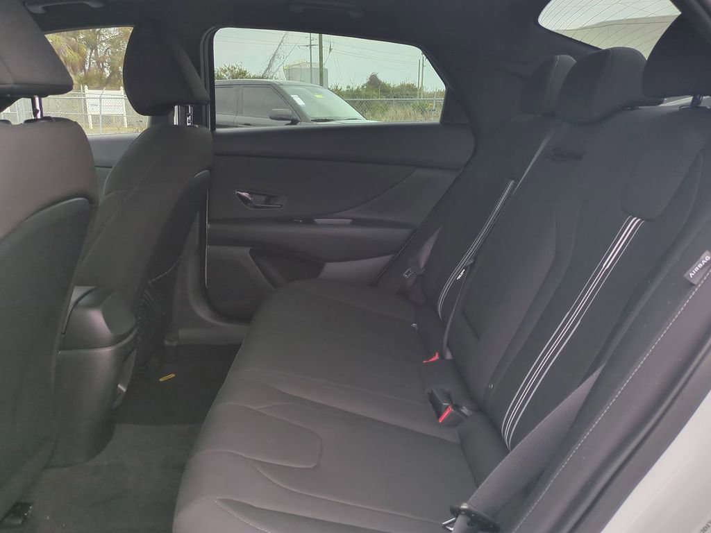 New 2026 Hyundai Elantra SEL Sport image 14
