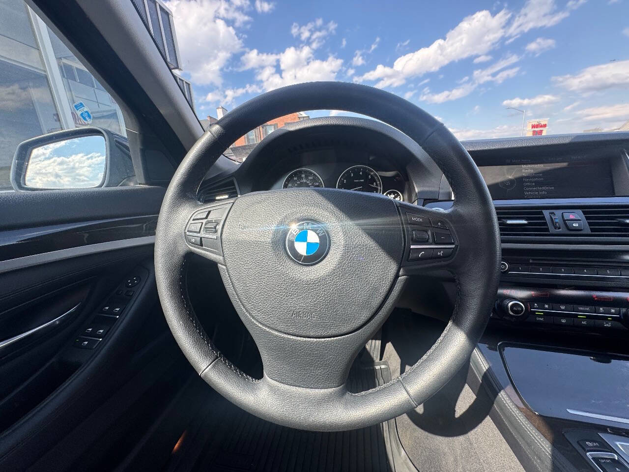 Used 2014 BMW 535i xDrive Sedan AWD/4WD image 20
