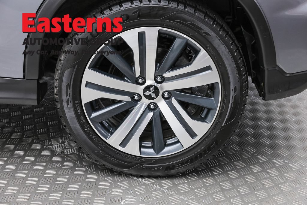 Used 2024 Mitsubishi Outlander Sport ES AWD/4WD image 8