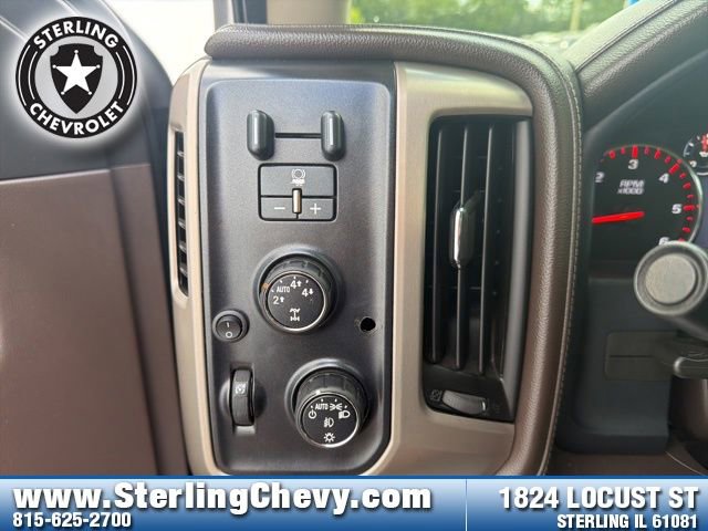 Used 2016 GMC Sierra 1500 Denali w/ Enhanced Driver Alert Package AWD/4WD image 18