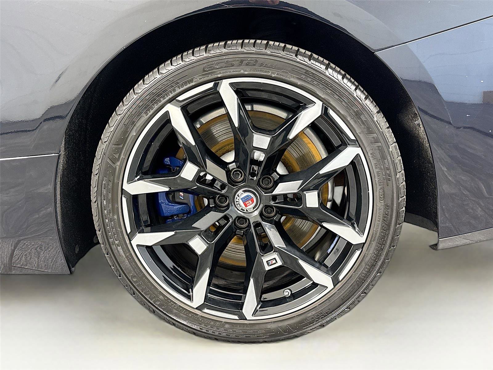 Used 2022 BMW 840i Coupe w/ Driving Assistance Package image 15