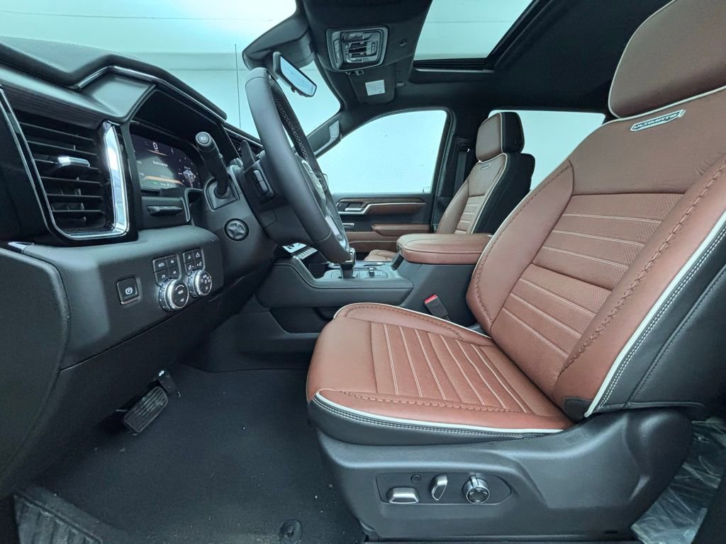 New 2026 GMC Sierra 1500 Denali Ultimate w/ LPO, Black Badging Package image 23