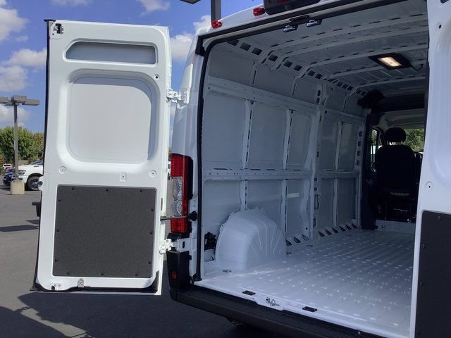 New 2026 RAM ProMaster 2500 w/ Quick Order Package 22G SLT FWD image 22