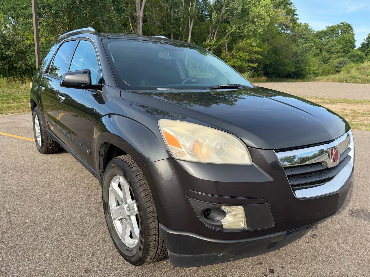Used 2007 Saturn Outlook XE w/ Advanced Audio Pkg FWD image 3