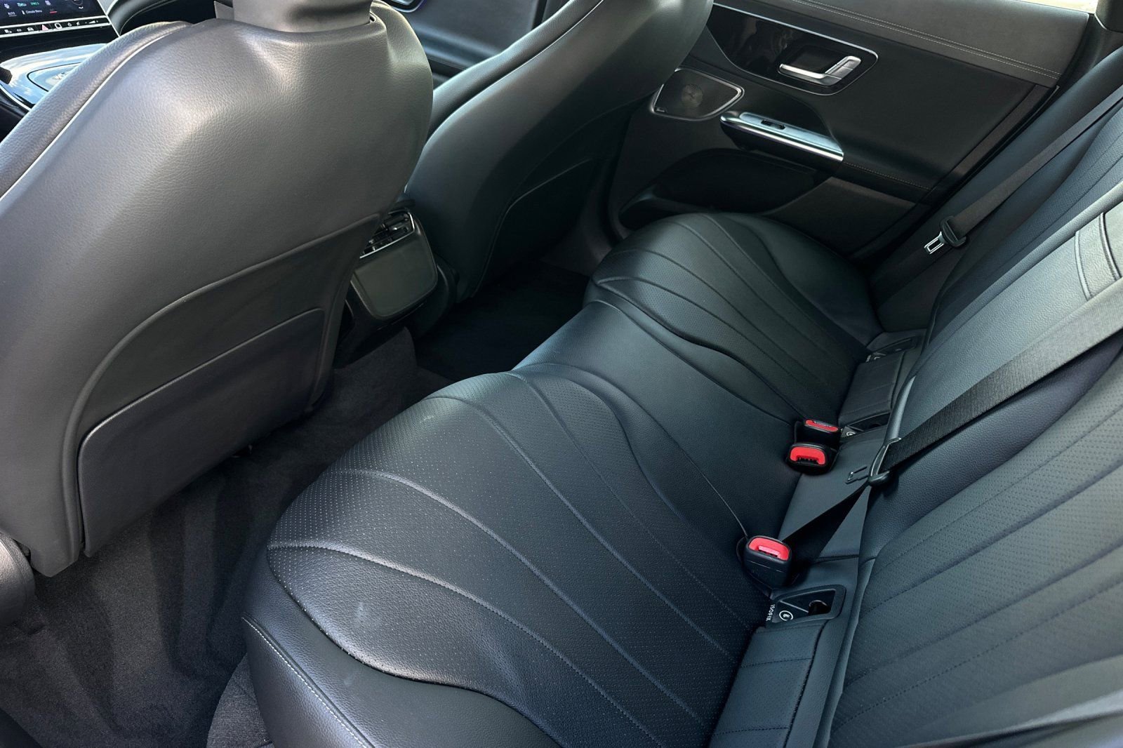 Used 2023 Mercedes-Benz EQE 350+ 4MATIC Sedan image 11