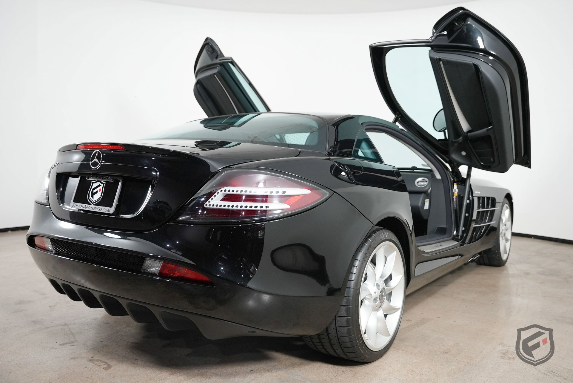 Used 2006 Mercedes-Benz SLR 2dr Cpe 5.5L image 15