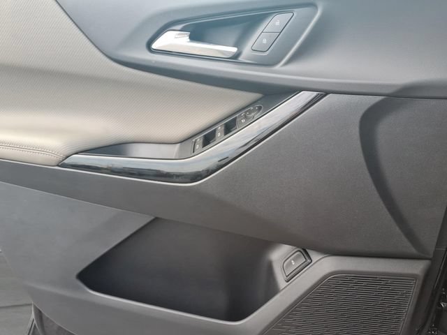 New 2026 Chevrolet Equinox LT w/ Convenience Package II FWD image 13