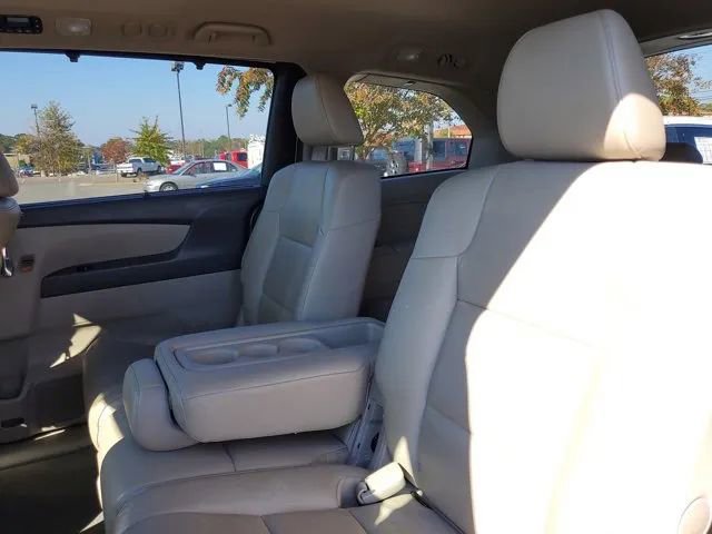 Used 2016 Honda Odyssey EX-L image 16