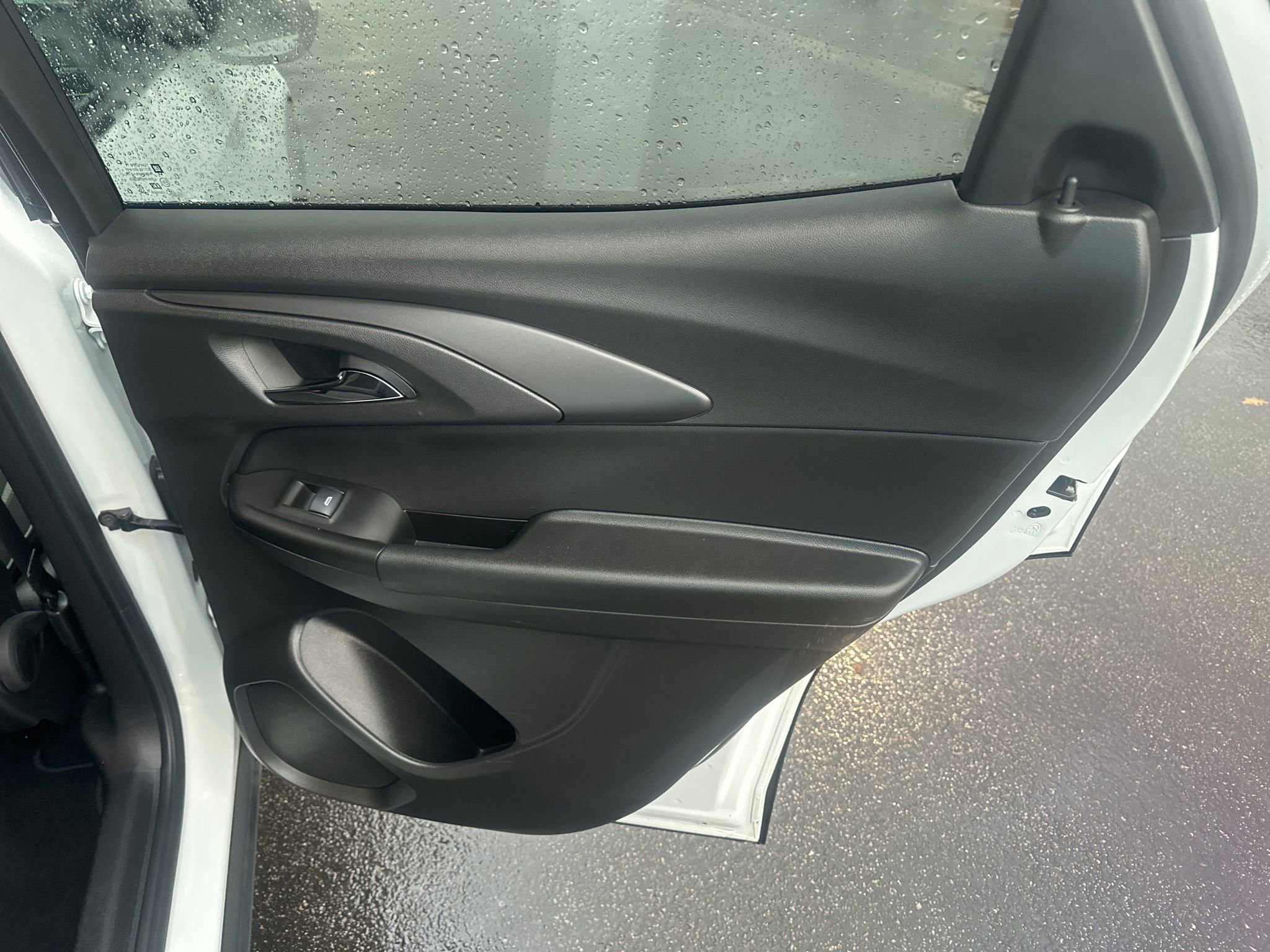 Used 2025 Chevrolet TrailBlazer LT FWD image 10