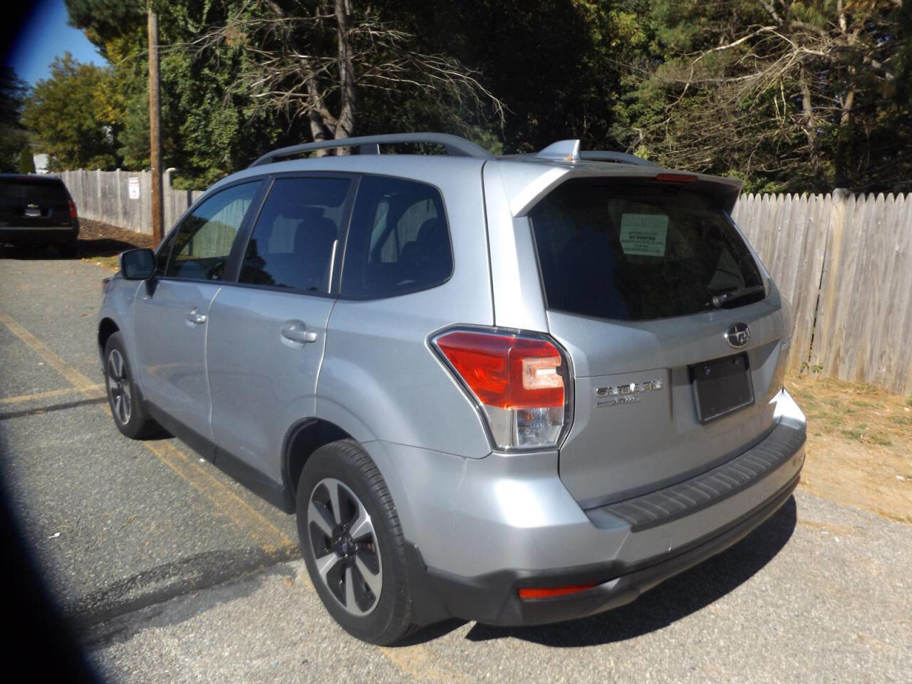 Used 2018 Subaru Forester 2.5i Premium image 3