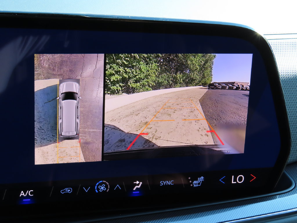 New 2026 Chevrolet Suburban RST AWD/4WD image 8