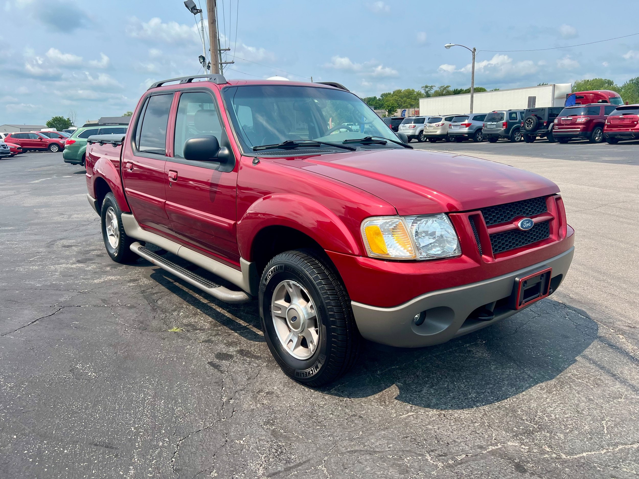Used 2003 Ford Explorer Sport Trac XLS AWD/4WD image 3