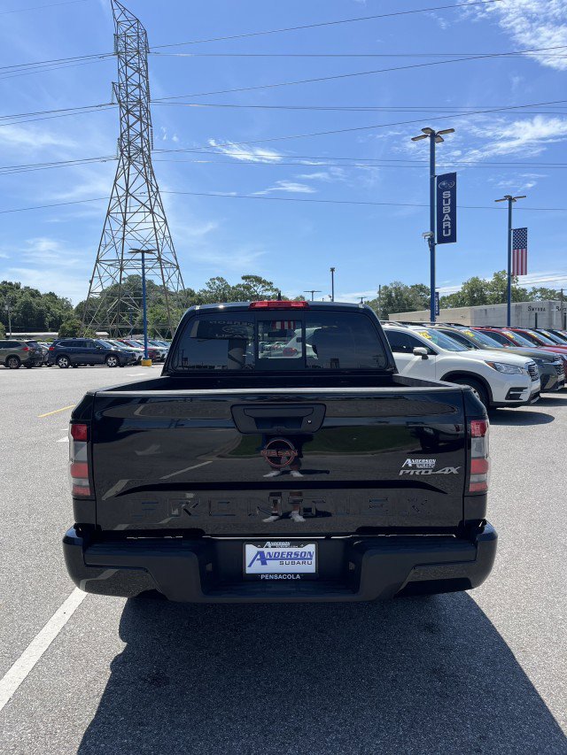 Used 2022 Nissan Frontier PRO-4X w/ Off-Road Protection Package image 4