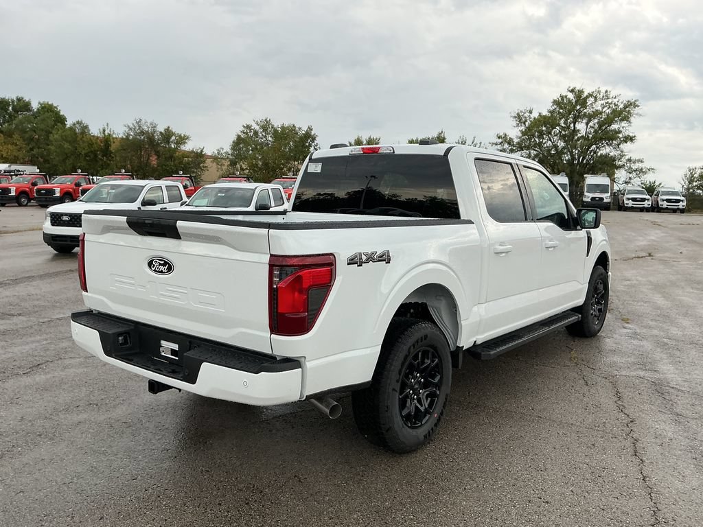 New 2026 Ford F150 XLT w/ XLT Black Appearance Package AWD/4WD image 5