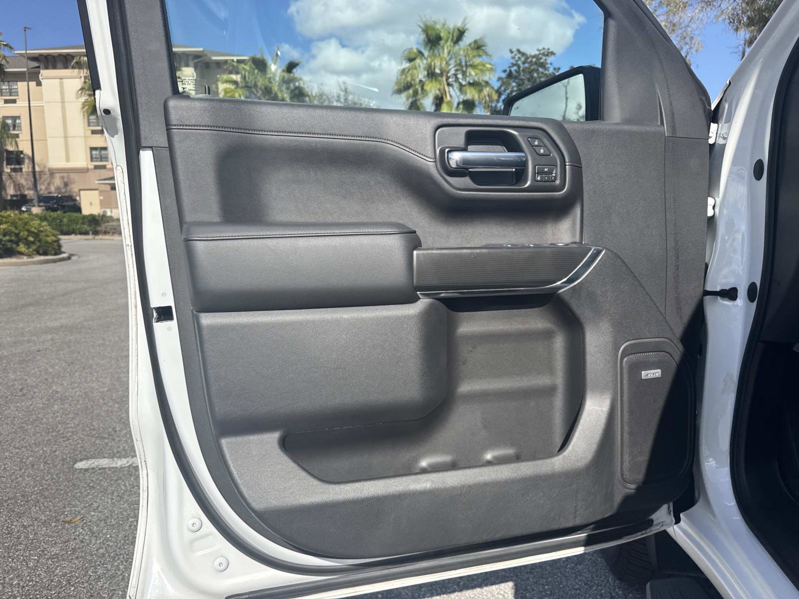 Used 2020 GMC Sierra 1500 AT4 w/ AT4 Premium Package image 18