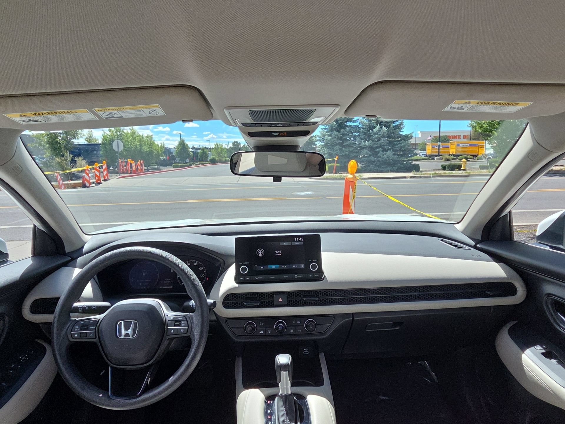 Used 2024 Honda HR-V LX image 9
