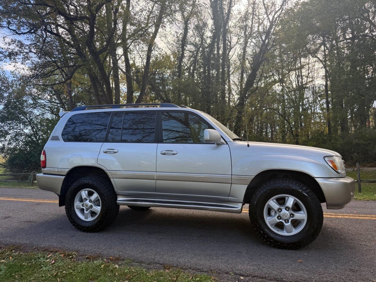 Used 2006 Toyota Land Cruiser image 7
