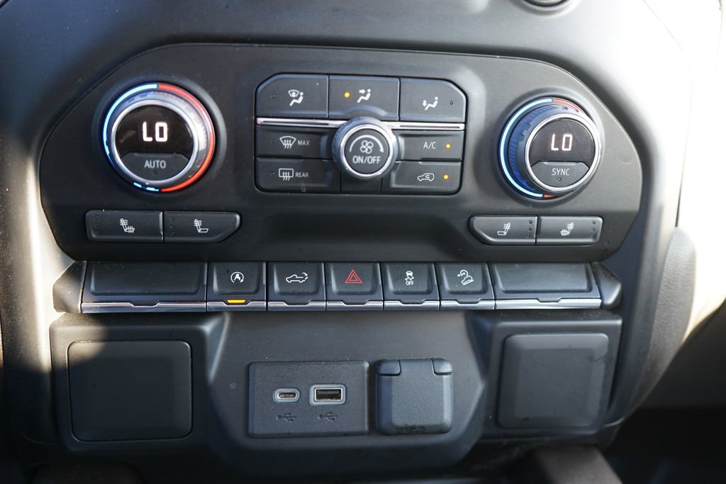 Used 2021 Chevrolet Silverado 1500 RST w/ Z71 Off-Road Package image 35