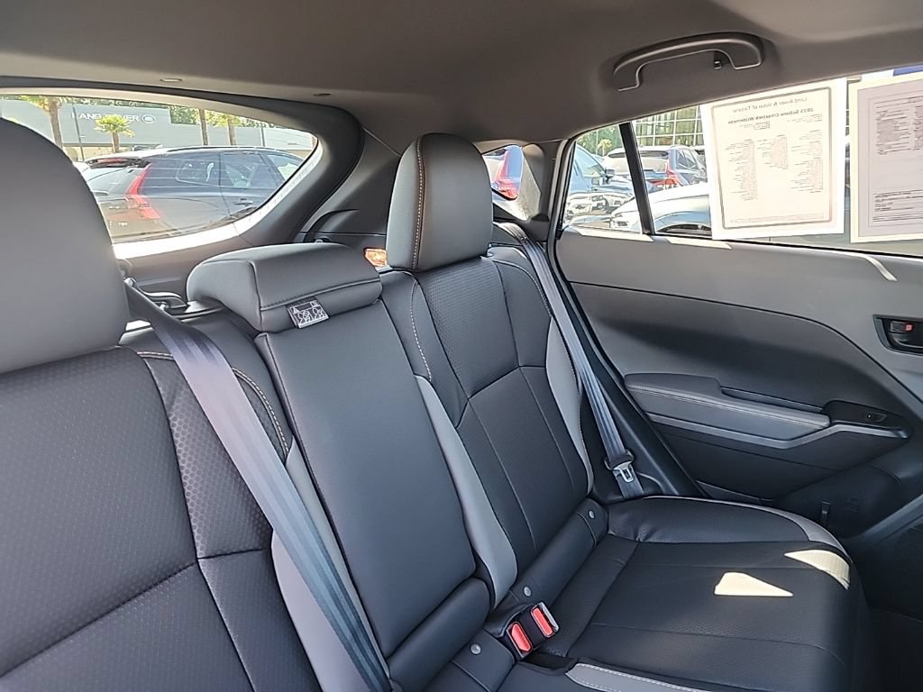 Used 2025 Subaru Crosstrek 2.5i Wilderness w/ Crosstrek Mirror Package AWD/4WD image 18