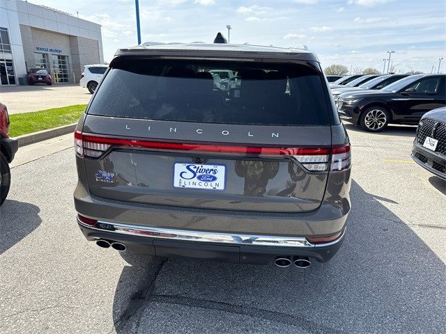 New 2025 Lincoln Aviator Reserve w/ Equipment Group 201A image 4