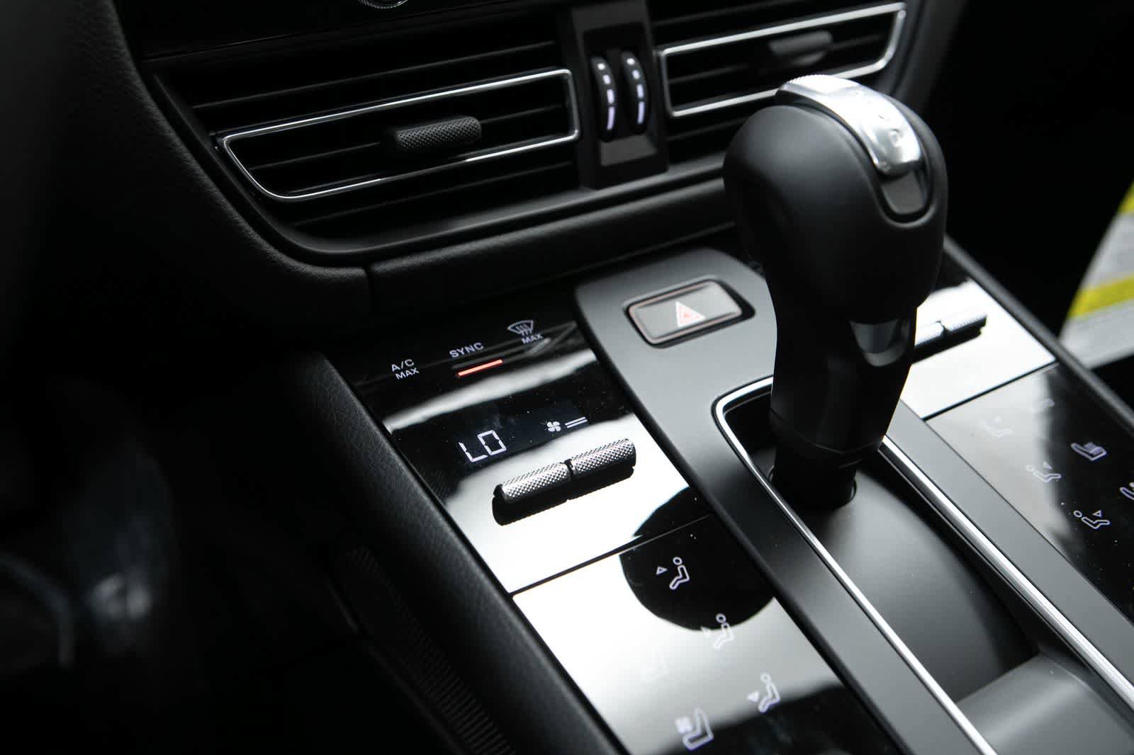 New 2026 Porsche Macan S AWD/4WD image 29
