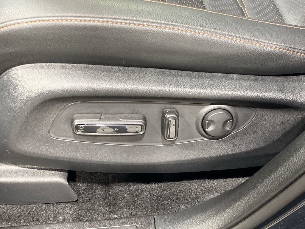 Used 2025 Honda CR-V Sport-L image 14