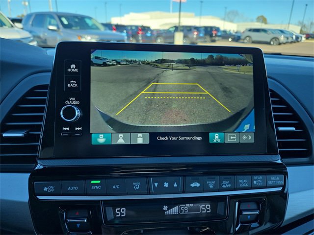 New 2026 Honda Odyssey Touring image 13
