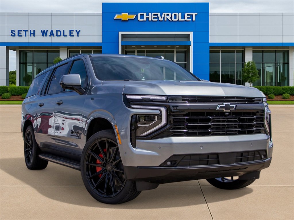 New 2025 Chevrolet Suburban RST w/ RST Capability Package