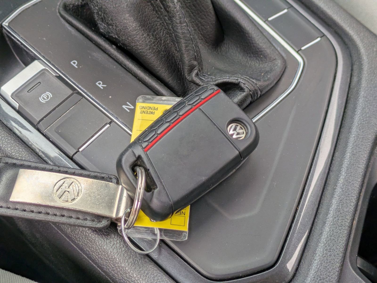 Used 2019 Volkswagen Tiguan S FWD image 30
