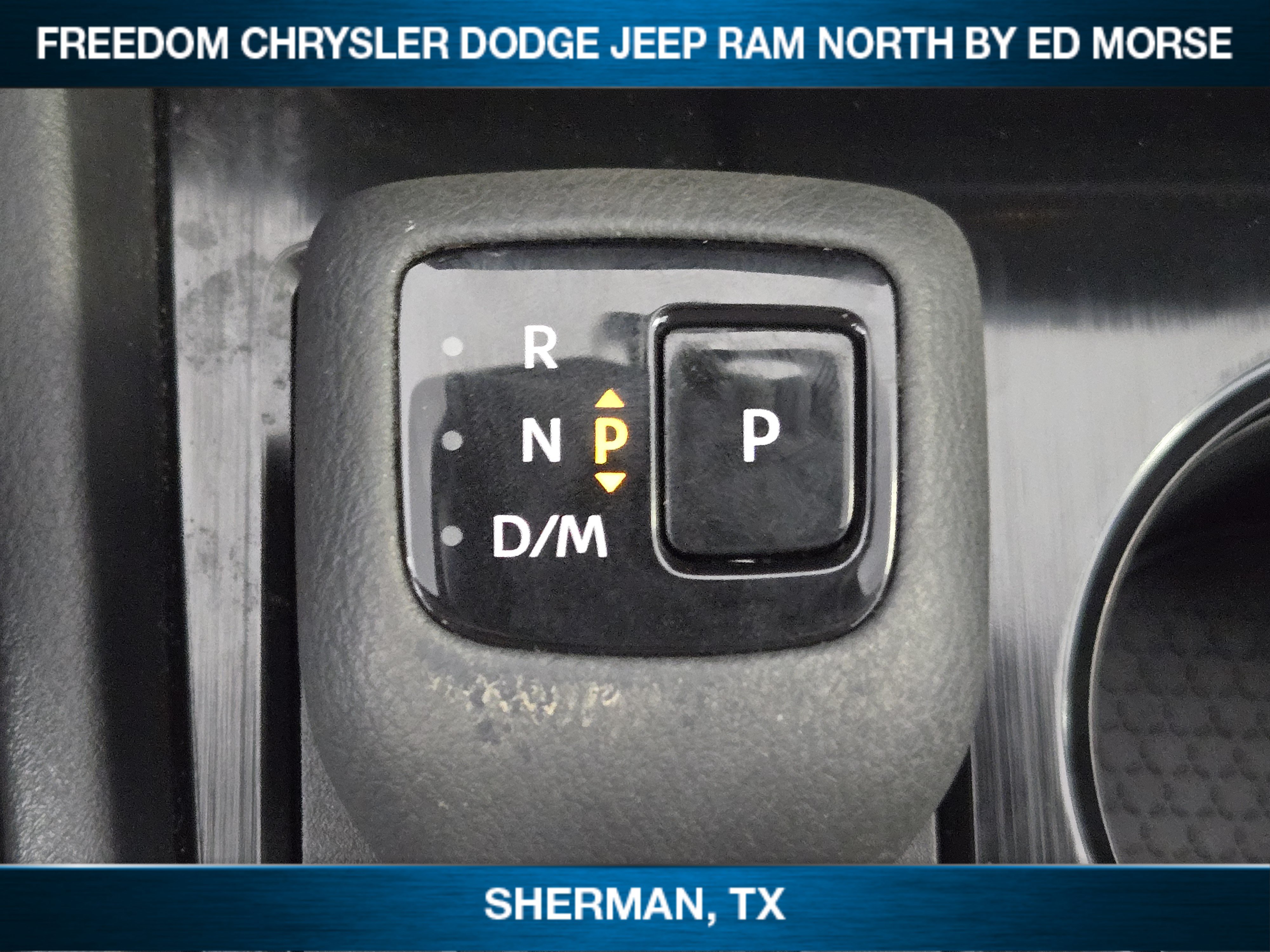 Used 2024 Nissan Rogue S FWD image 16