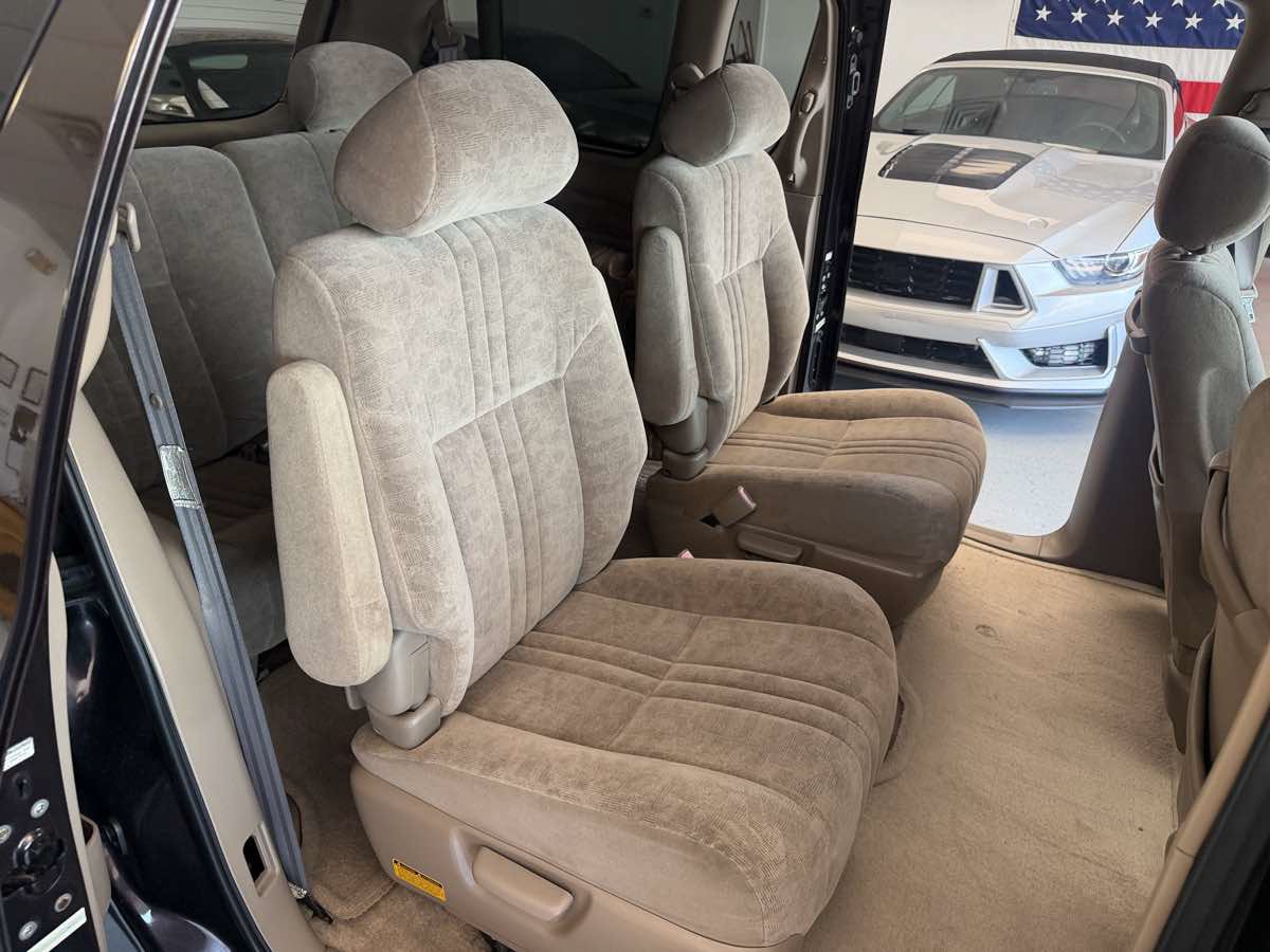 Used 2002 Toyota Sienna LE FWD image 17
