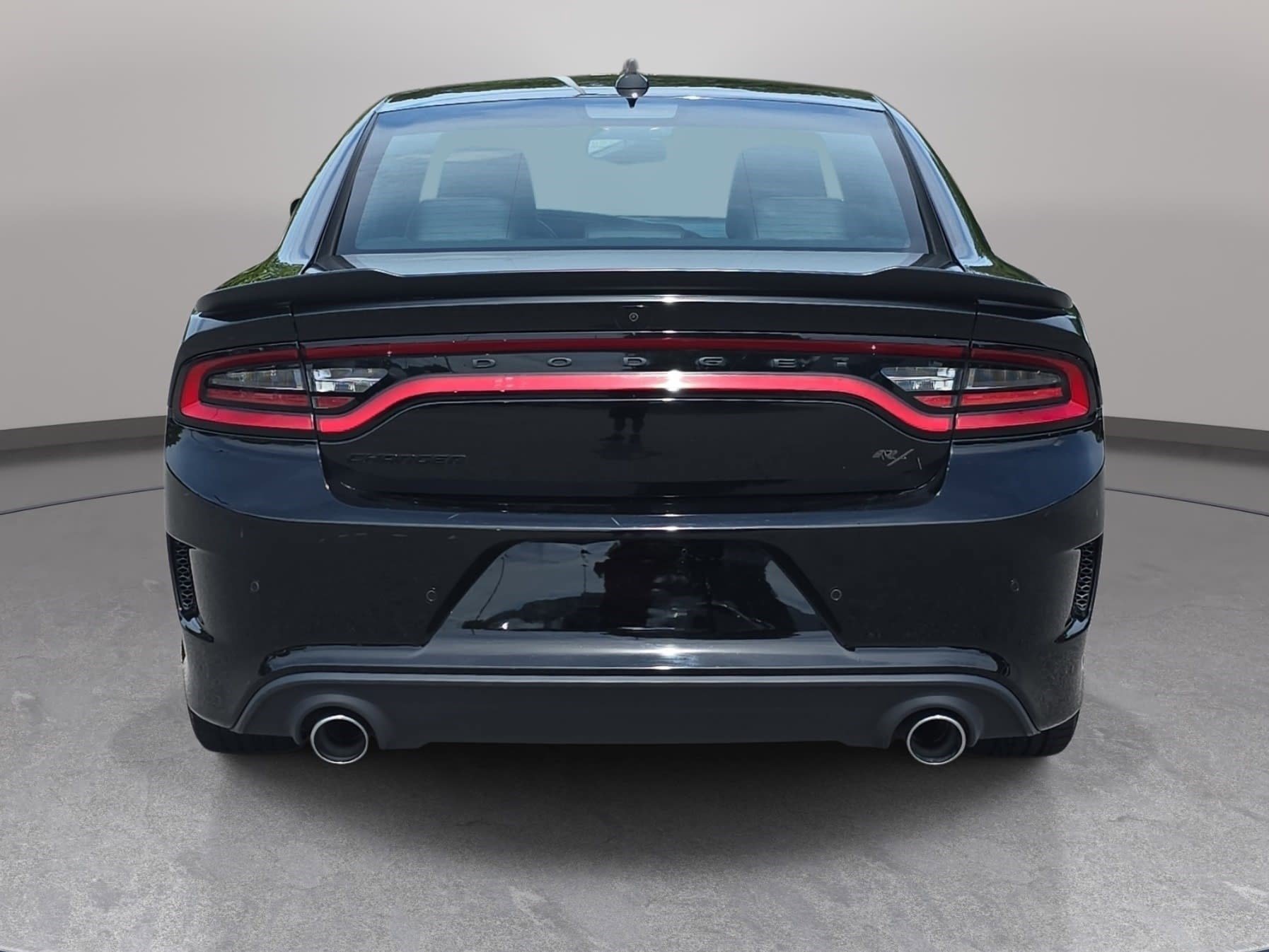 Used 2020 Dodge Charger R/T w/ Plus Group RWD image 7
