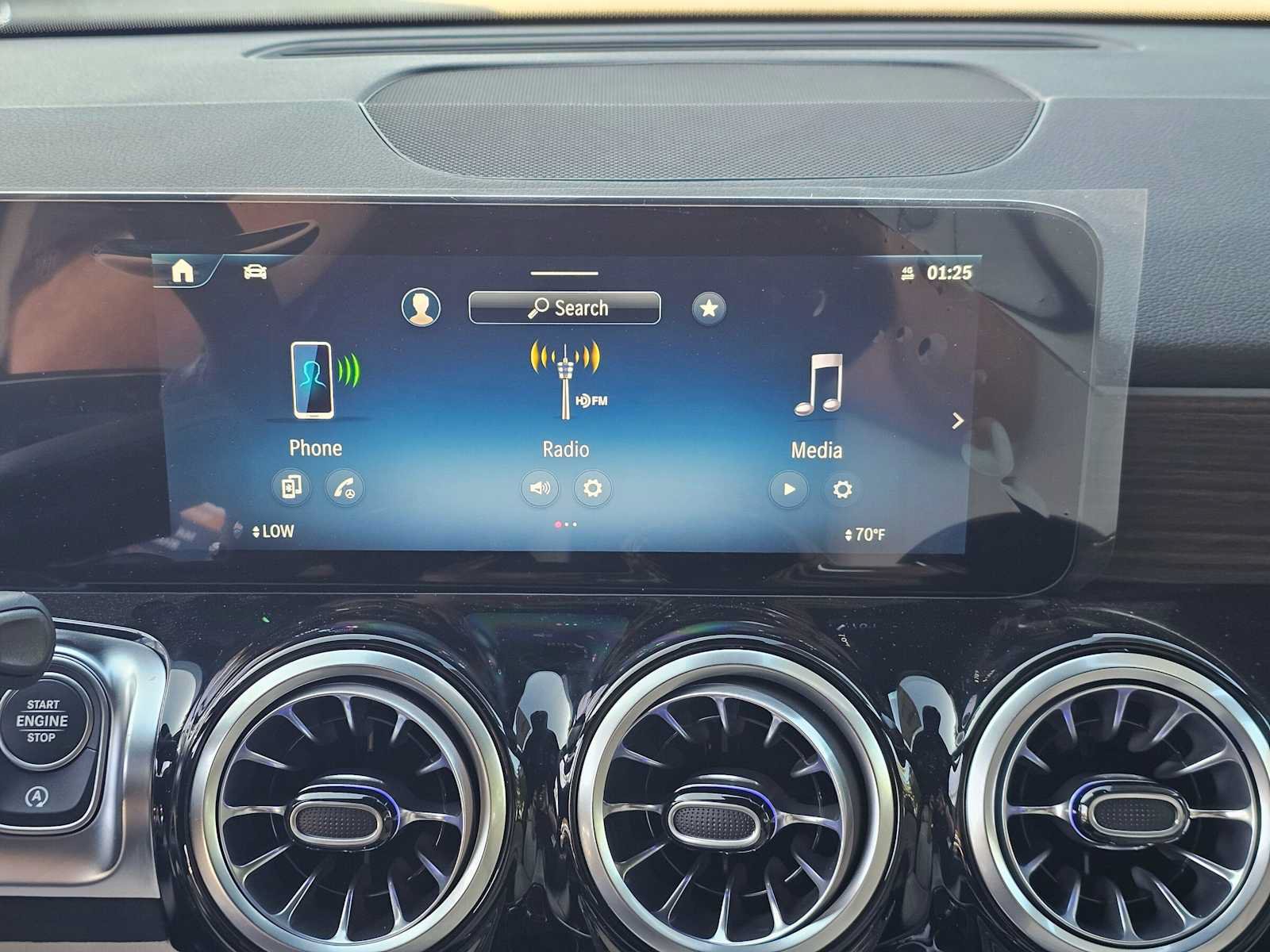 New 2026 Mercedes-Benz GLB 250 image 24