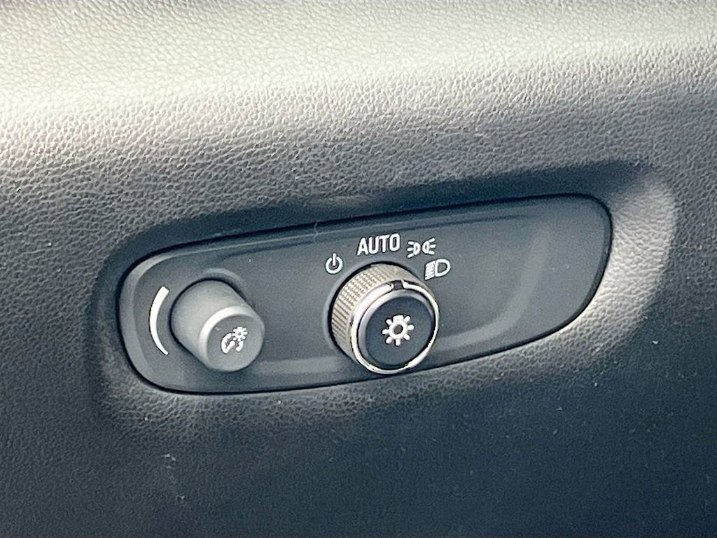 Used 2019 Chevrolet Traverse LS w/ LPO, Floor Liner Package image 7