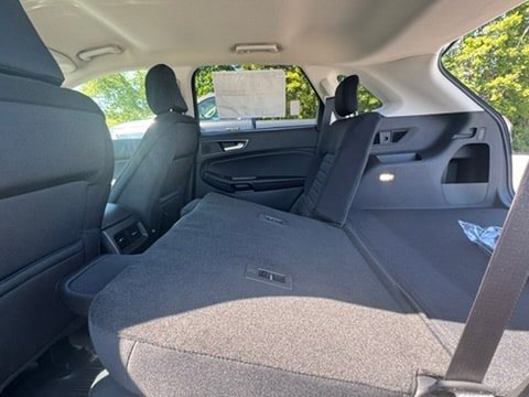 New 2023 Ford Edge SE w/ Black Appearance Package AWD/4WD image 18