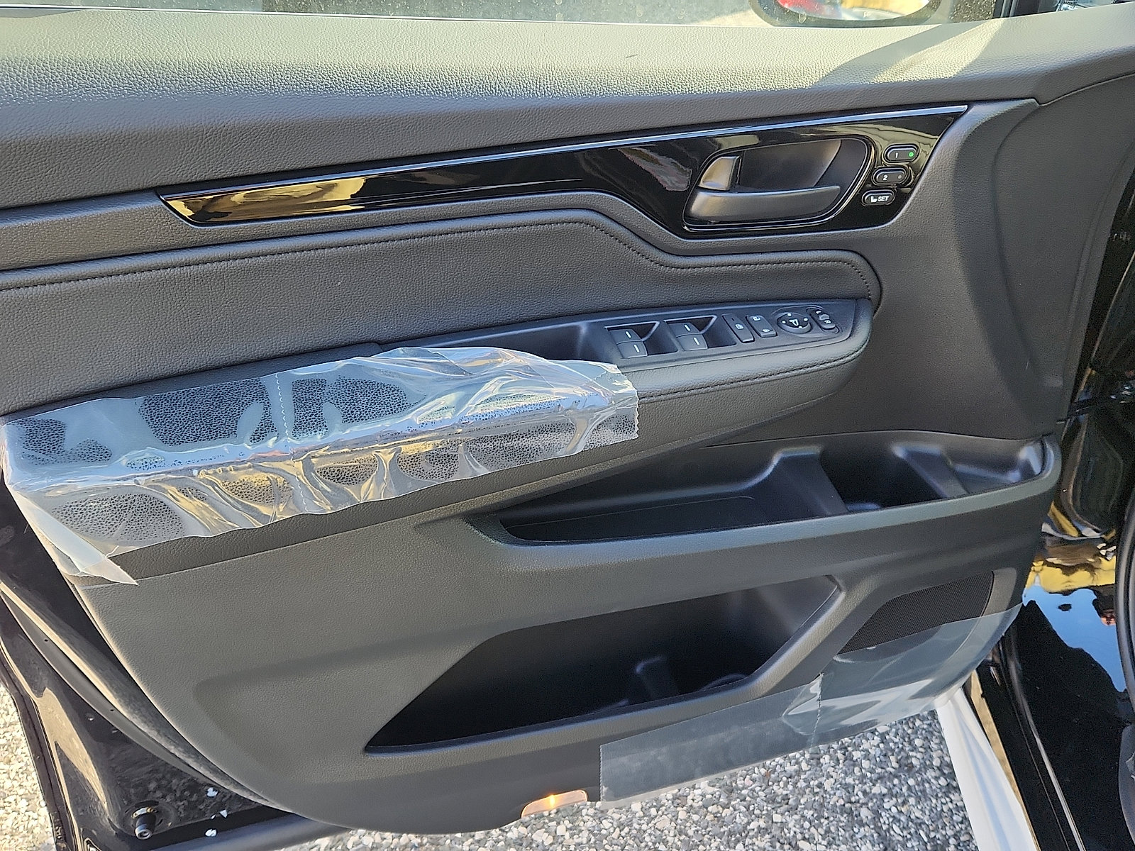 New 2026 Honda Odyssey Touring image 8