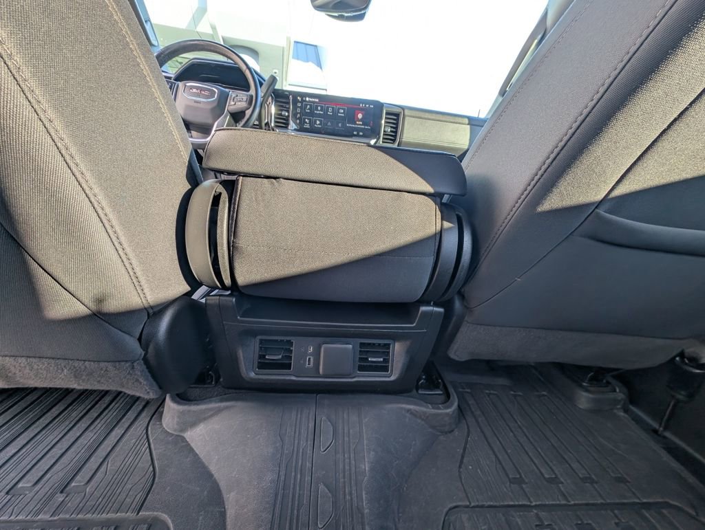 Used 2023 GMC Sierra 1500 Elevation image 39