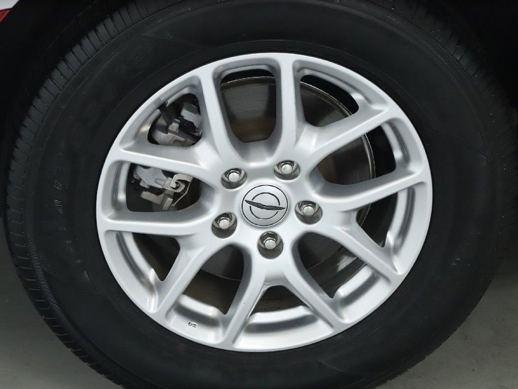 Used 2024 Chrysler Pacifica Touring-L image 12