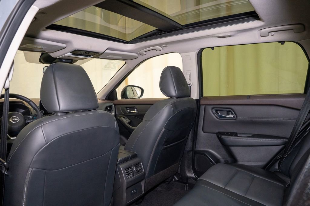 Certified 2023 Nissan Rogue SV w/ SV Premium B Package image 10