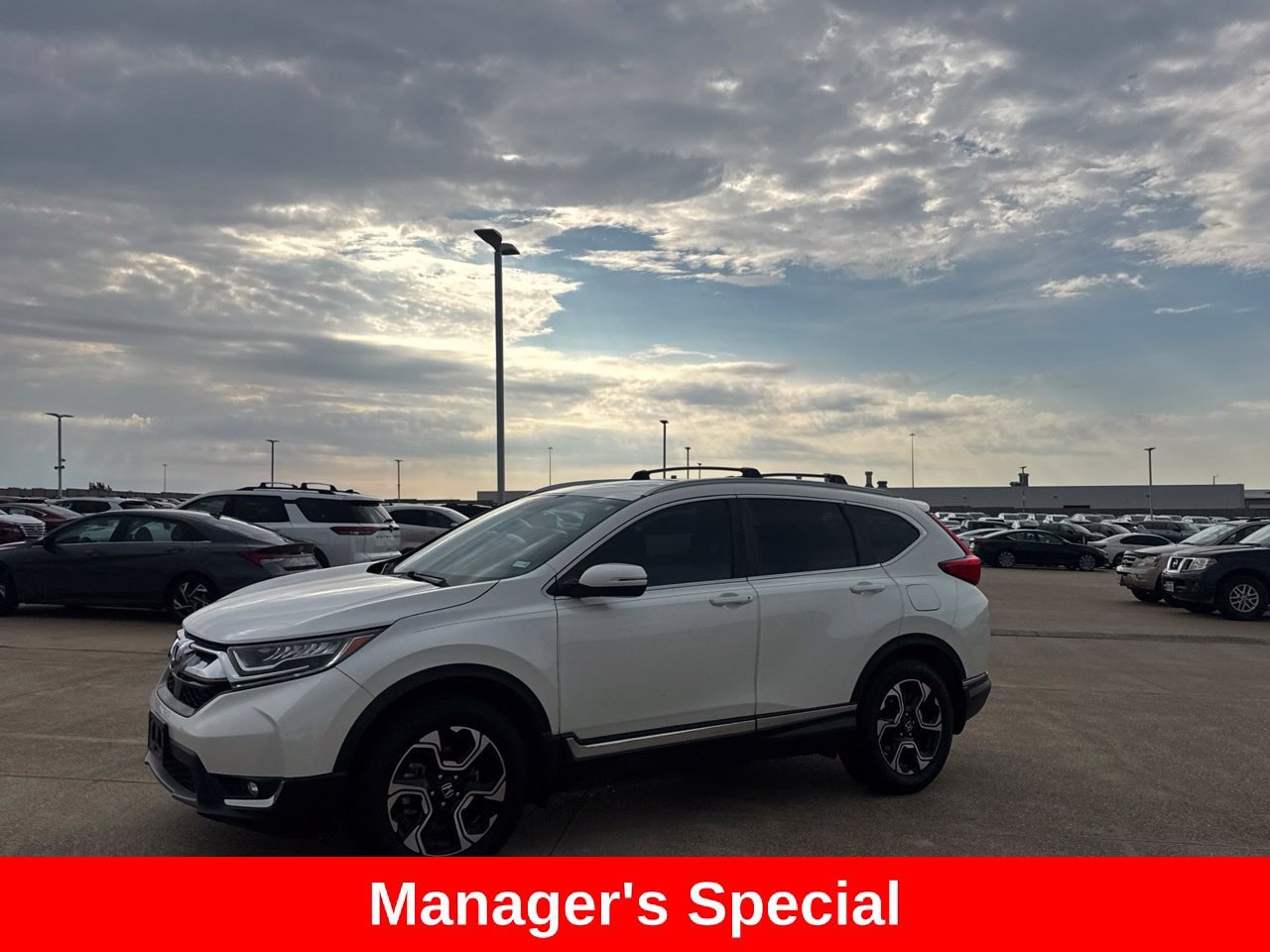 Used 2018 Honda CR-V Touring image 9