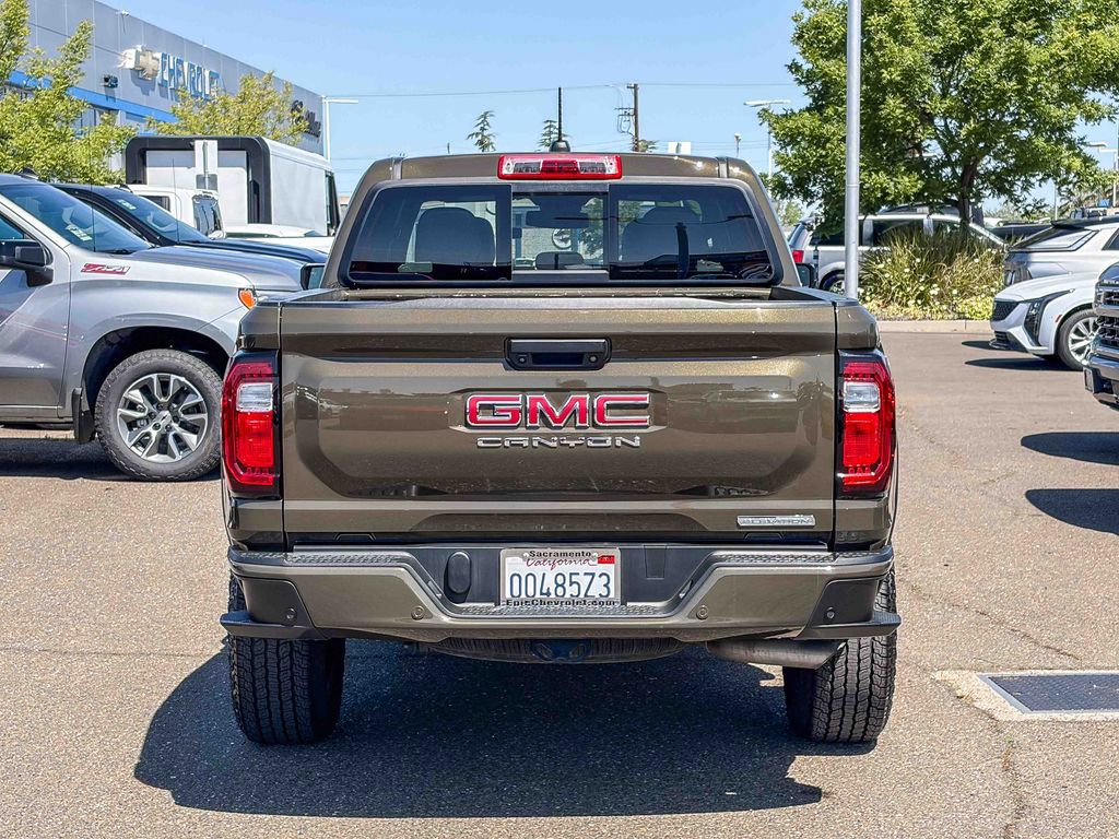 Used 2024 GMC Canyon Elevation w/ Elevation Premium Package image 3