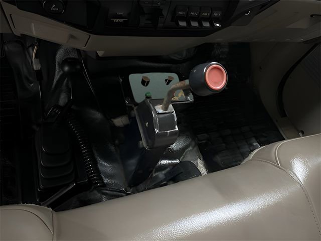 Used 2008 Ford F450 XL image 28