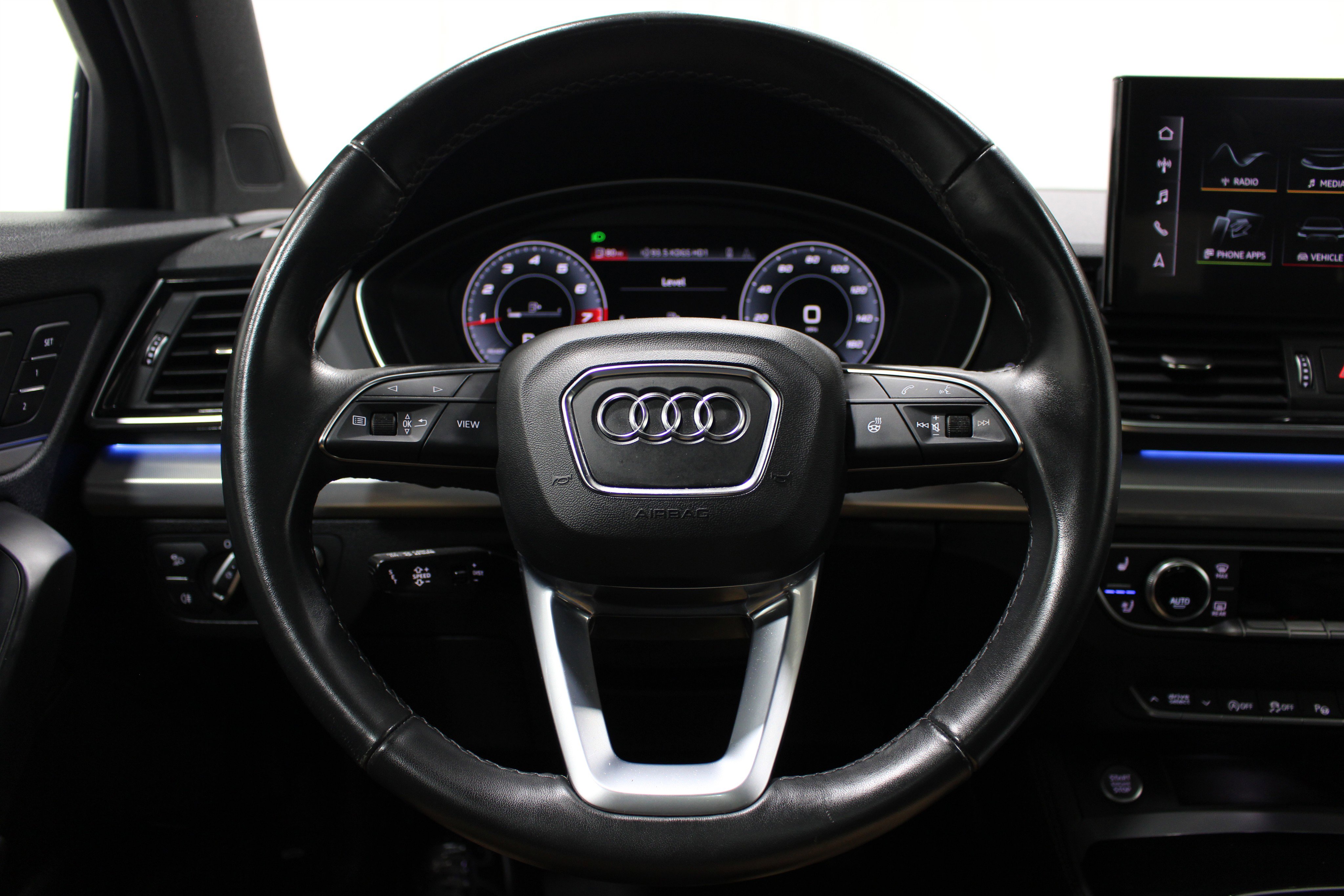 Used 2021 Audi Q5 Prestige w/ Prestige Package image 11