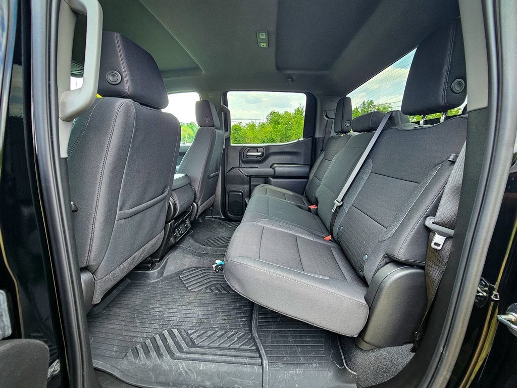 Used 2025 Chevrolet Silverado 1500 Custom Trail Boss AWD/4WD image 30
