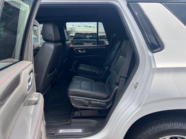Used 2021 Chevrolet Tahoe RST w/ Luxury Package AWD/4WD image 12