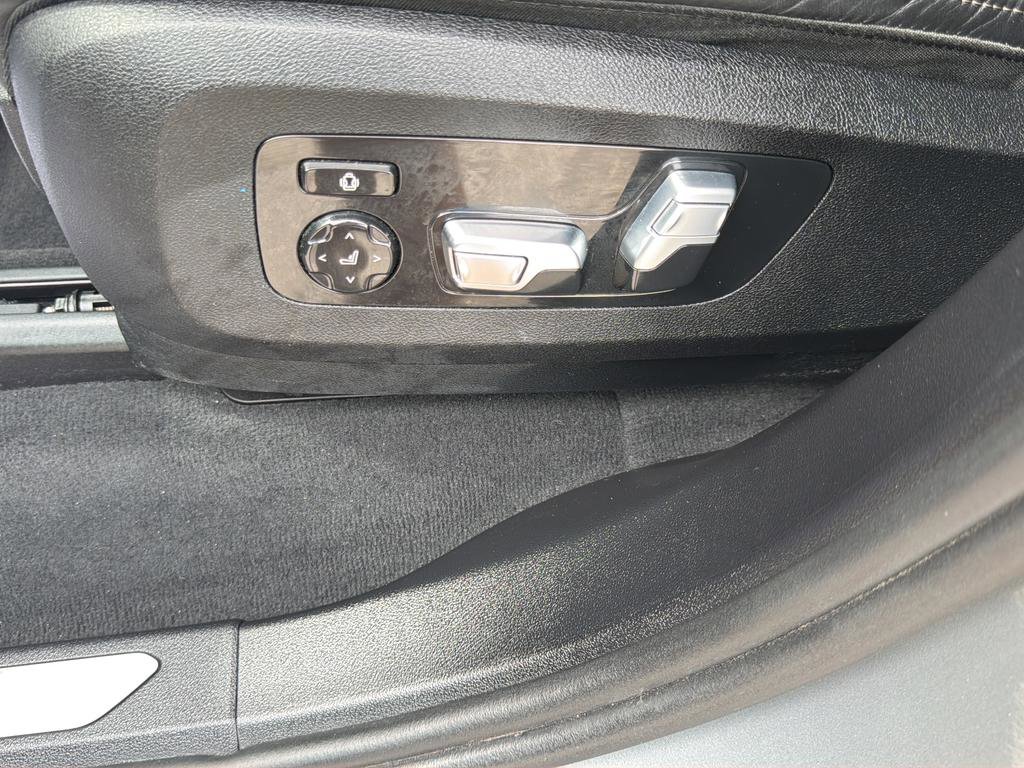 Used 2024 BMW X5 xDrive40i AWD/4WD image 21